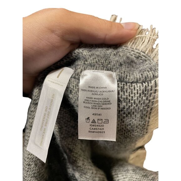 Loft Cream black Plaid Open Front Soft Open Front‎ Shawl - Picture 4 of 4